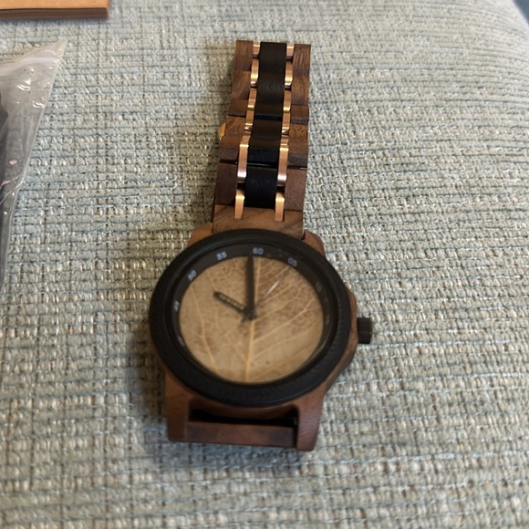 BOBOBIRD - Unisex Wooden Watch - Picture 17 of 17